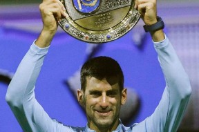 开云官方平台-C罗焦点对战，德约科维奇与50激战MAD分钟，重要助攻胜负难料！